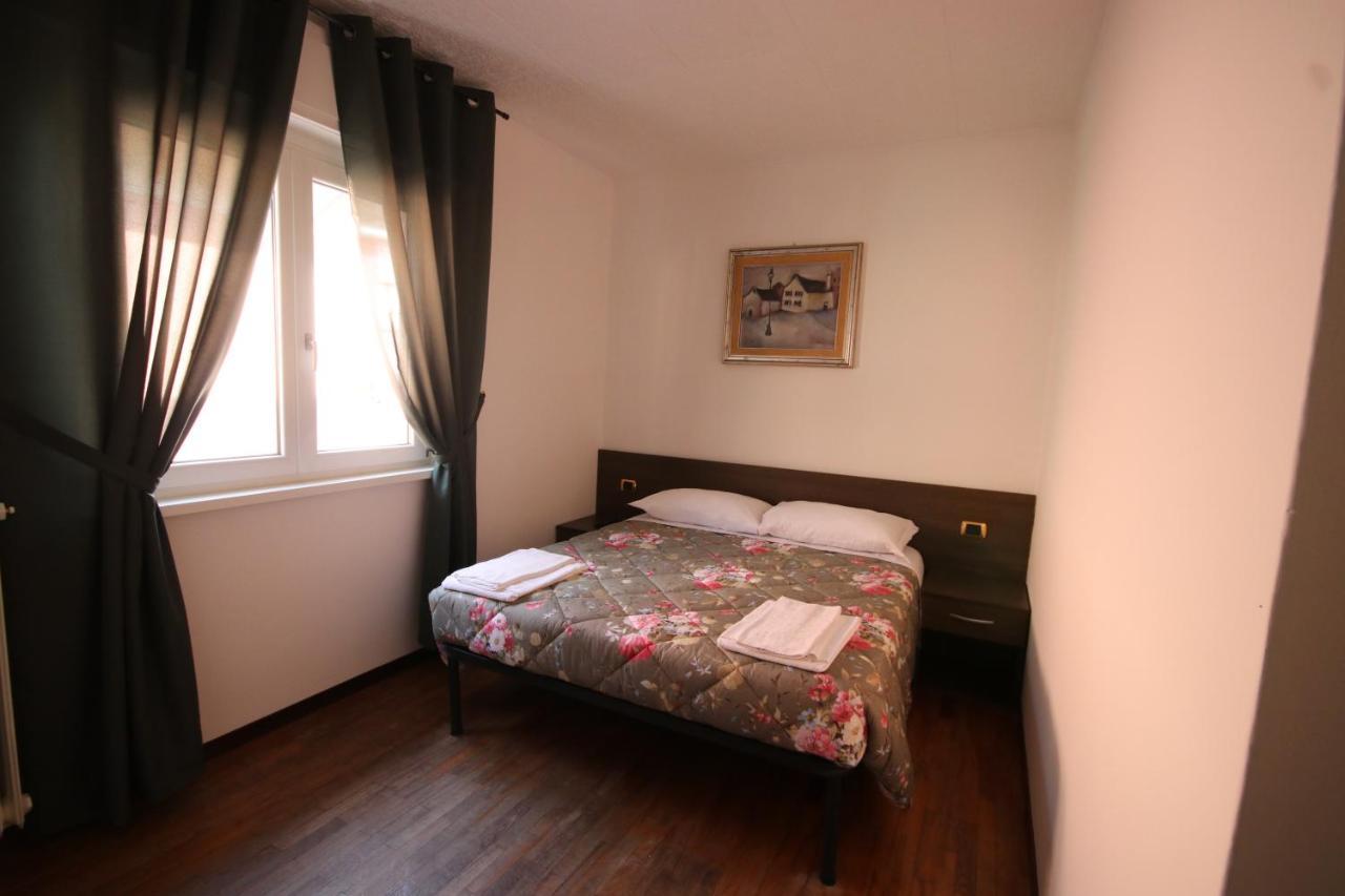 B&B Casa Wanda Since 1999 Riva del Garda Esterno foto