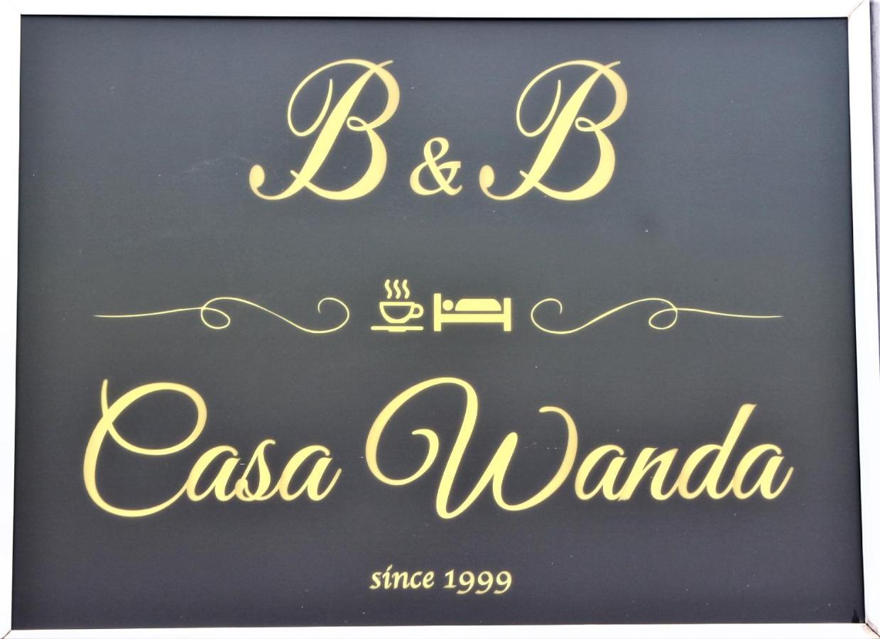 B&B Casa Wanda Since 1999 Riva del Garda Esterno foto