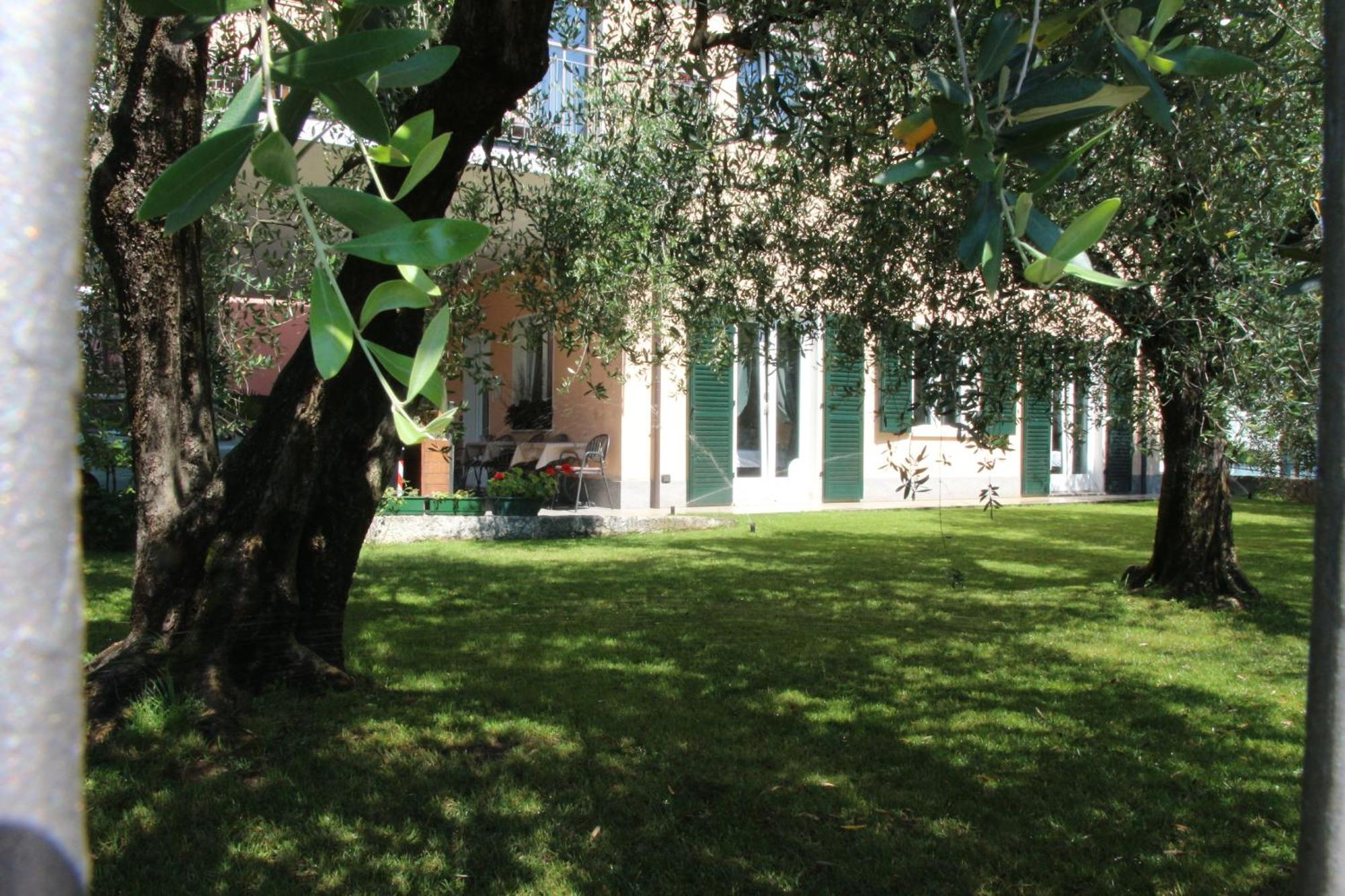 B&B Casa Wanda Since 1999 Riva del Garda Esterno foto